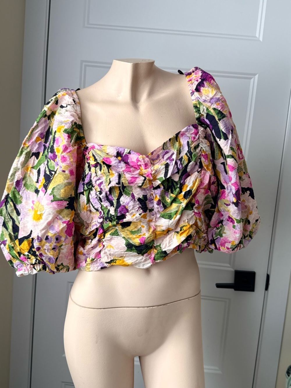 H&M Floral Puff-Sleeve Crop Top - Pink, Yellow & Green